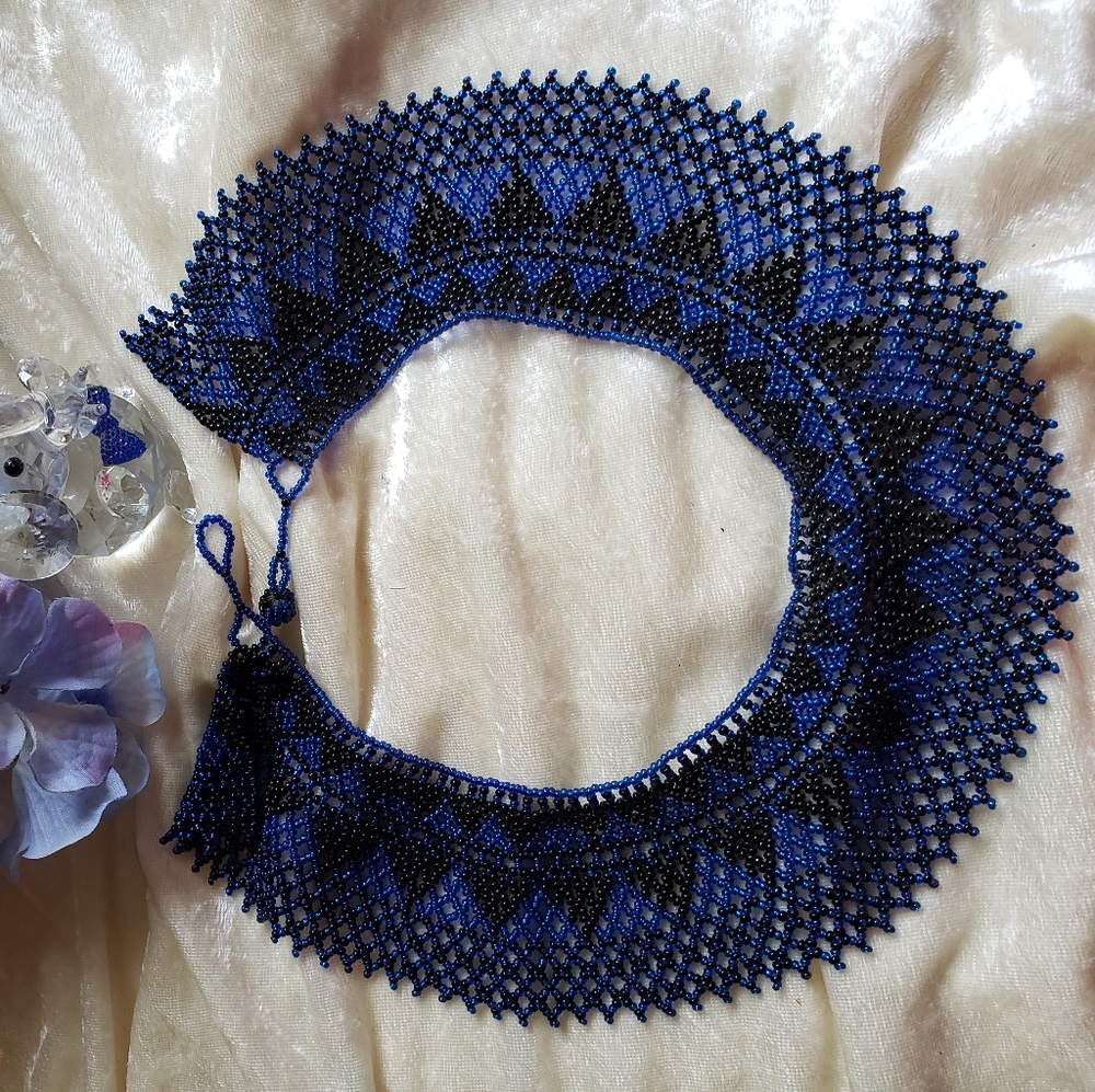 Beaded choker necklace, Flawless!